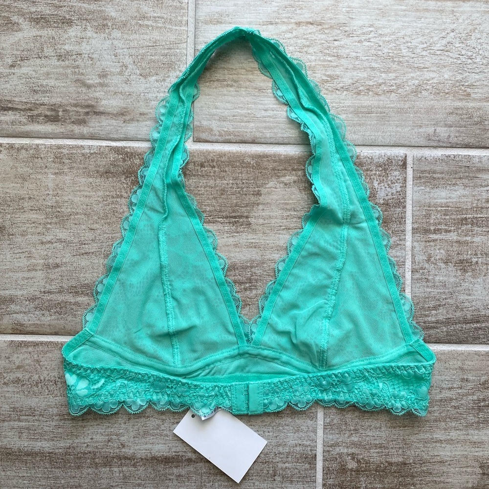 Aqua Wishlist Lace Halter Bralette bra - Picture 4 of 4